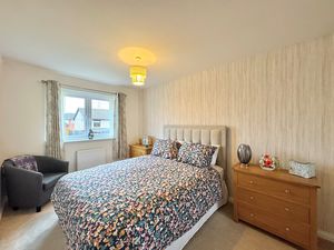 Photo 5- click for photo gallery